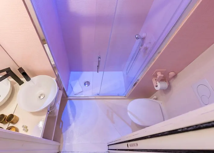 Апартаменты The 62 L Homkeey Рим